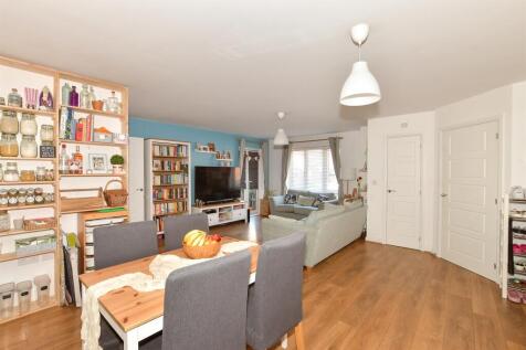 Lounge/Kitchen/ Diner