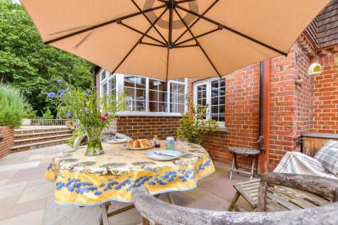 External Lifestyle Photograph