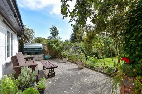 Patio / Decking