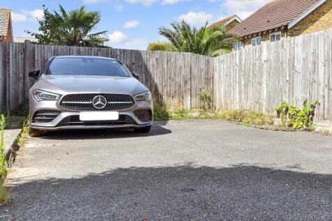 Driveway/Parking