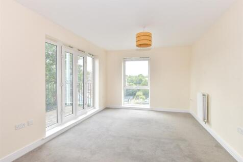 Kitchen/ Living Room