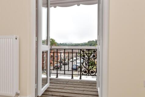 Internal Lifestyle Photograph