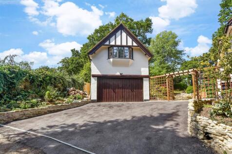Driveway/Parking