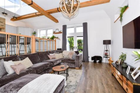 Kitchen/Family Room