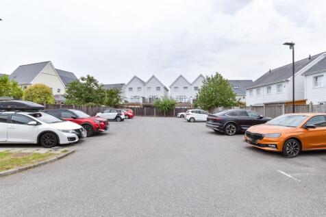Driveway/Parking