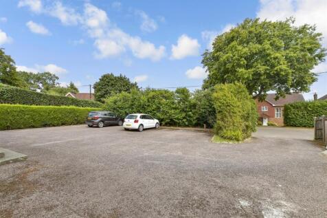 Driveway/Parking