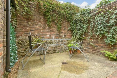 Patio / Decking