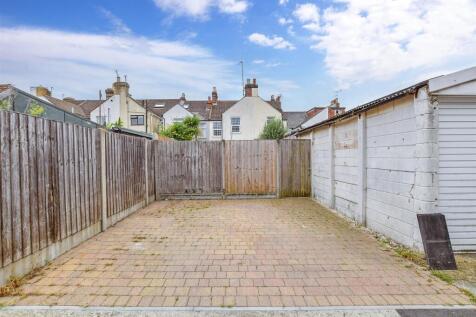 Driveway/Parking