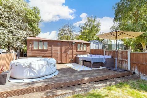 External Lifestyle Photograph