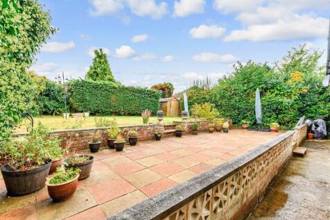 Patio / Decking
