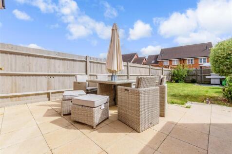 Patio / Decking