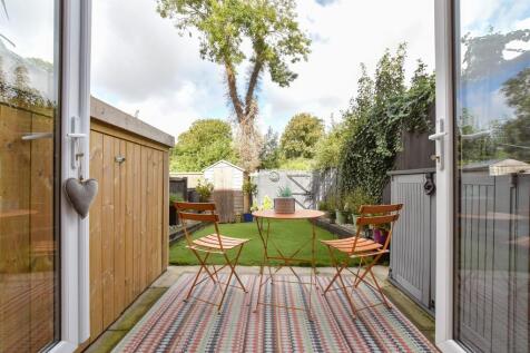 External Lifestyle Photograph