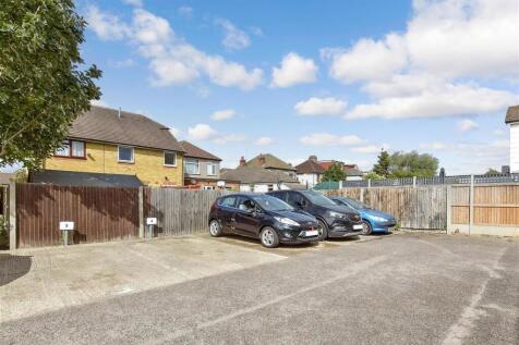 Driveway/Parking