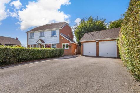 Driveway/Parking