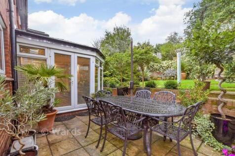 Patio / Decking