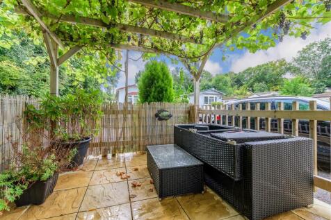 Patio / Decking