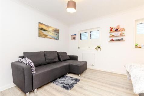 Living/Bedroom
