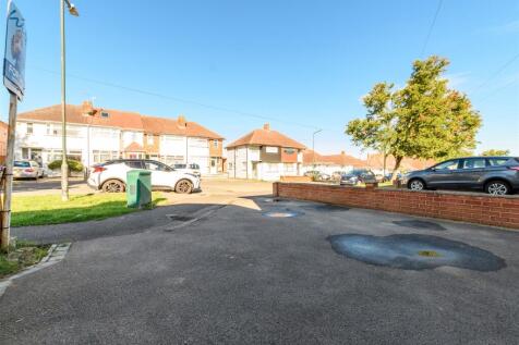Driveway/Parking
