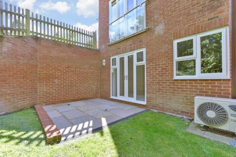 Patio / Decking