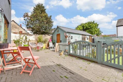 Patio / Decking