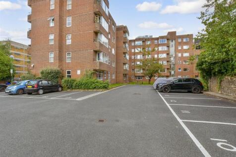 Driveway/Parking
