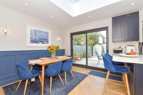 Kitchen/ Diner