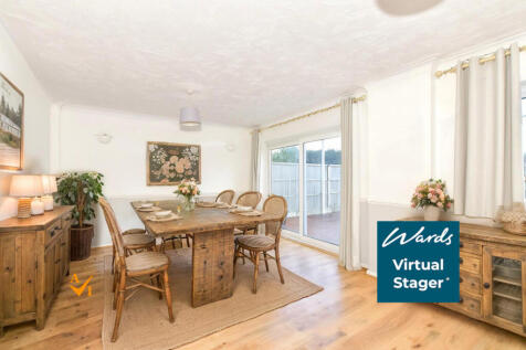 Dining Area (Farmhouse Style)