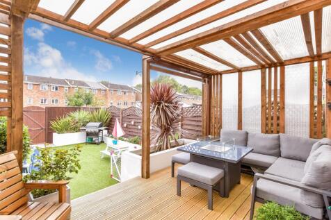 Patio / Decking