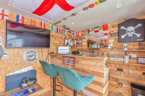 Workshop/Outbuildings