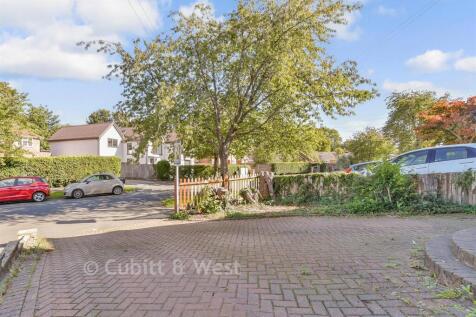 Driveway/Parking