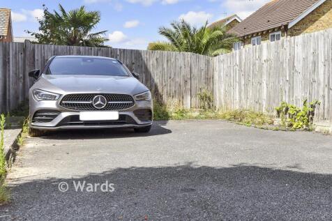 Driveway/Parking