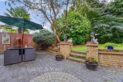 Patio / Decking