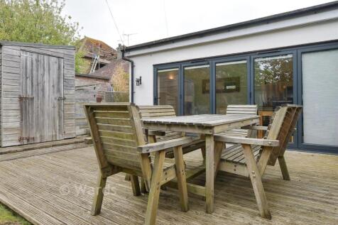 Patio / Decking