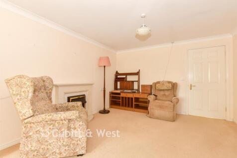 Lounge/ Dining Room