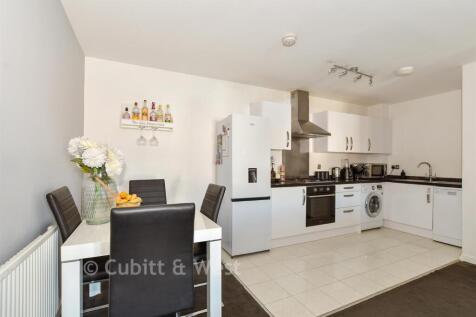 Lounge/Kitchen