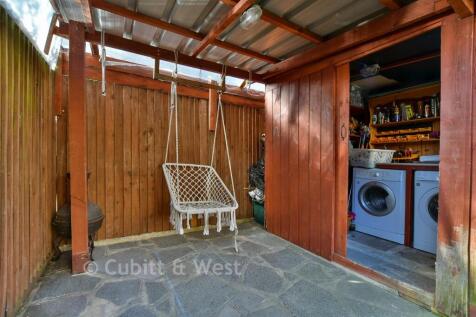 External Lifestyle Photograph