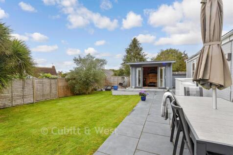 Patio / Decking