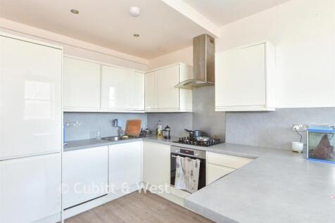 Kitchen/ Lounge