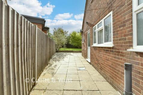 Patio / Decking