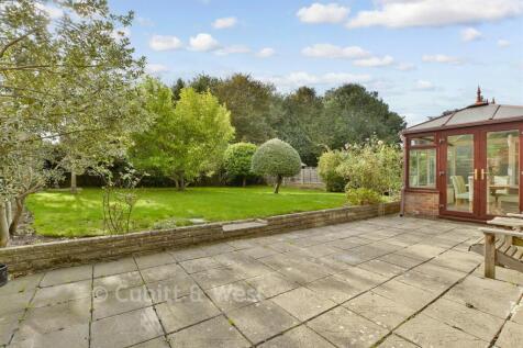 Patio / Decking