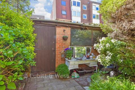 Workshop/Outbuildings