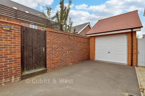 Driveway/Parking