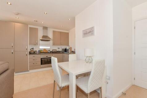 Lounge/Kitchen