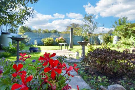 External Lifestyle Photograph