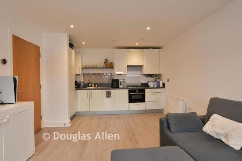 Lounge/Kitchen /Dining Room