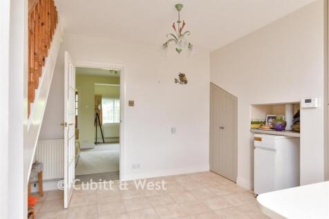 Kitchen/ Breakfast Room