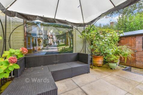 Patio / Decking