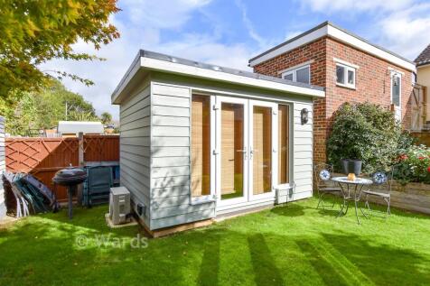 Workshop/Outbuildings