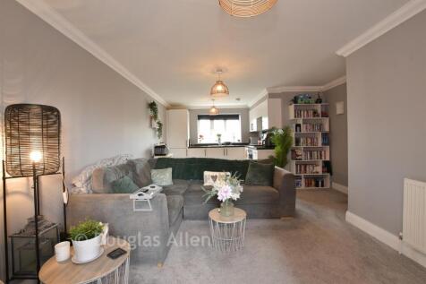 Lounge/Kitchen/Dining Room