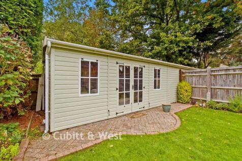 Workshop/Outbuildings